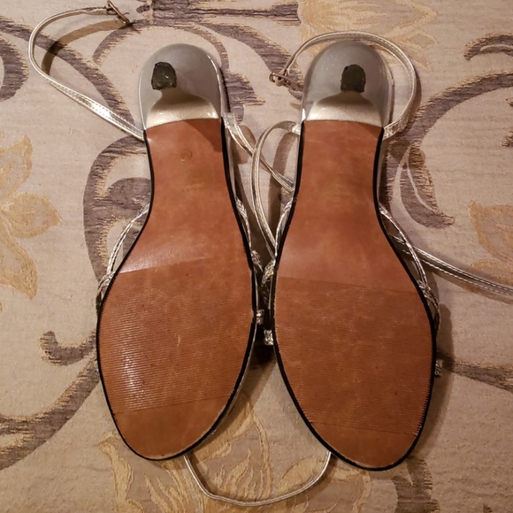 Shoes - Picture 2 of 5